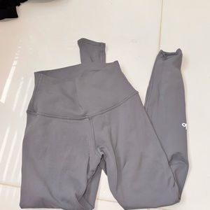 Alo 7/8 high waist airbrush powder blue